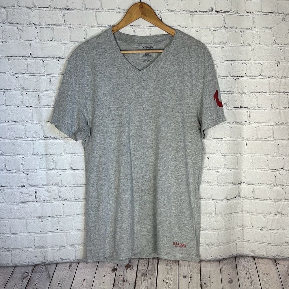 True Religion Mens Gray V neck T-shirt size‎ L Large Short Sleeve SS